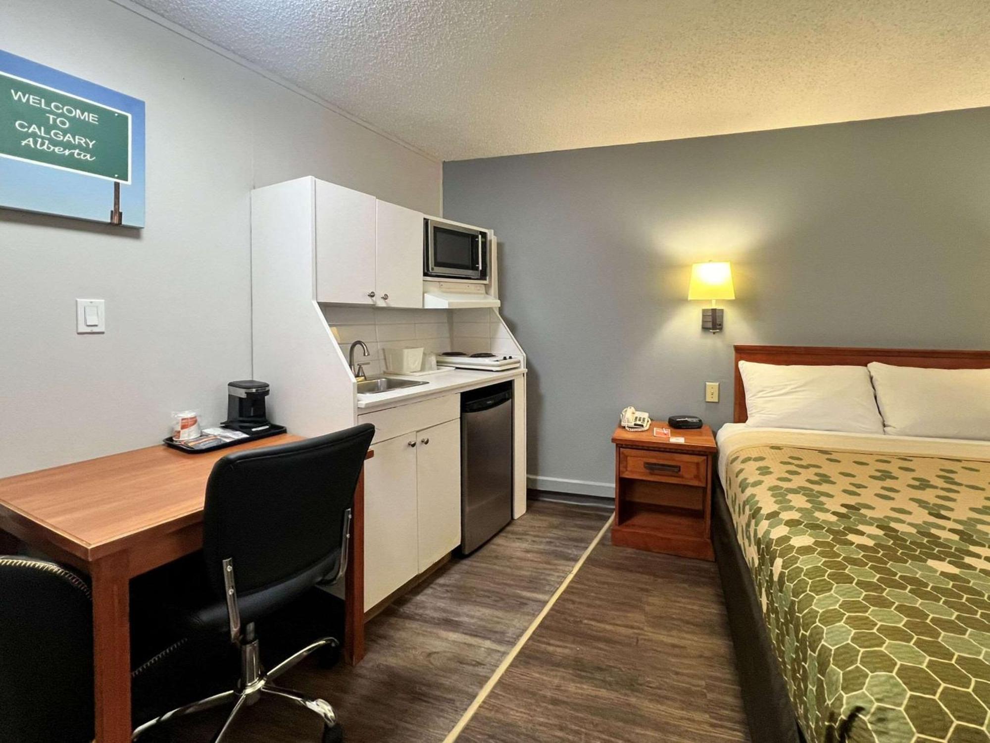 Econo Lodge Motel Village Κάλγκαρι Εξωτερικό φωτογραφία