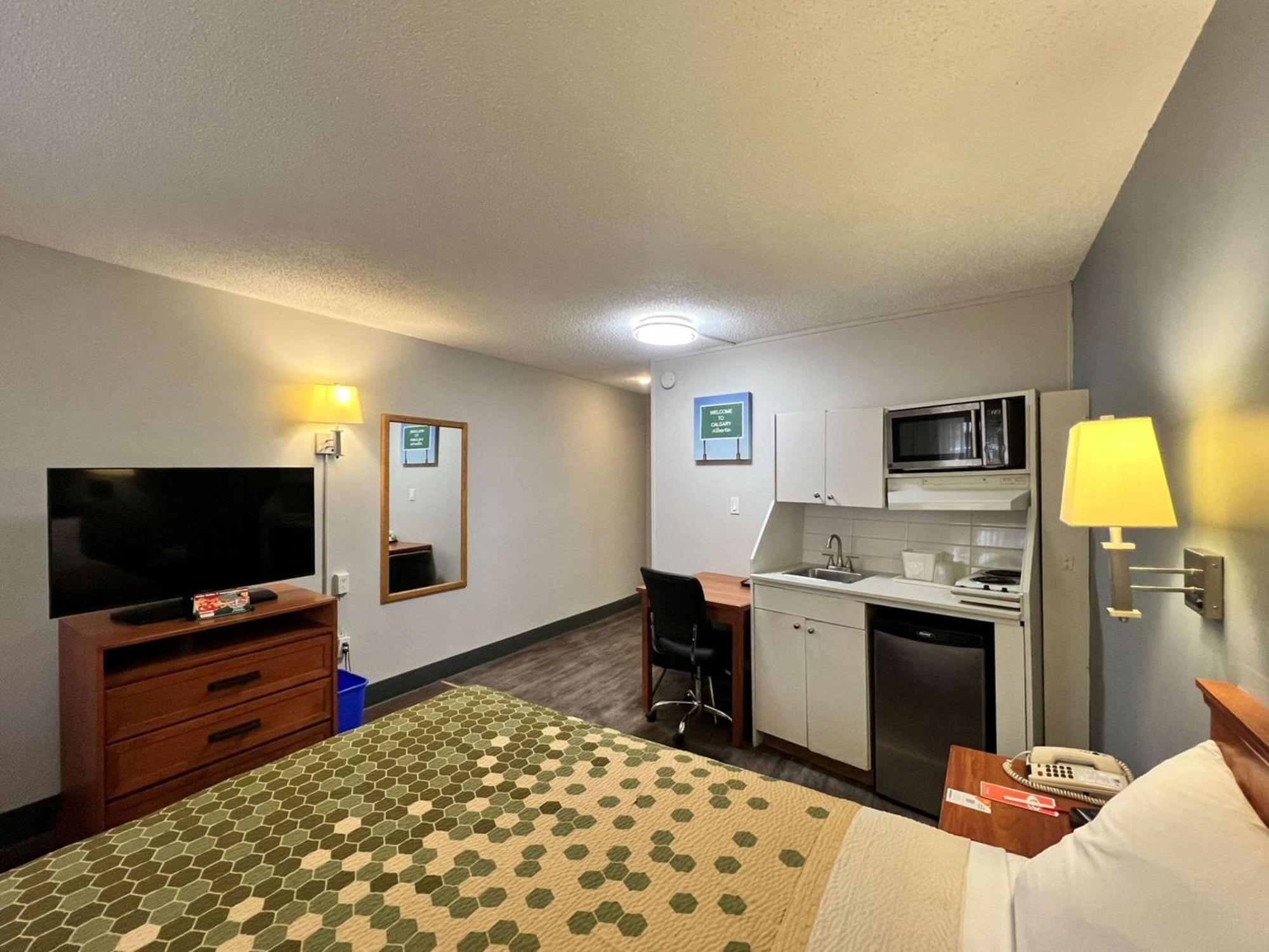 Econo Lodge Motel Village Κάλγκαρι Εξωτερικό φωτογραφία